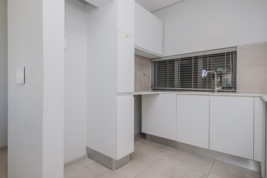To Let 2 Bedroom Property for Rent in De Waterkant Western Cape